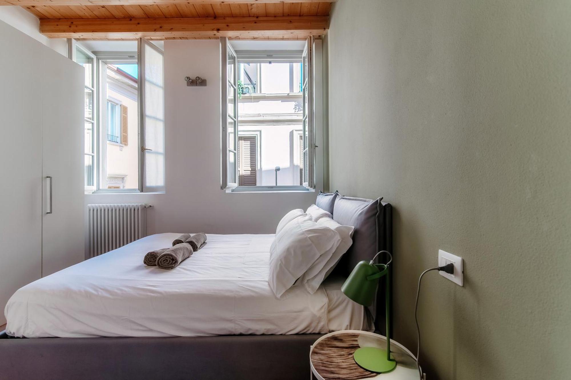 Calicantus Apartments Apollo โกโม ภายนอก รูปภาพ